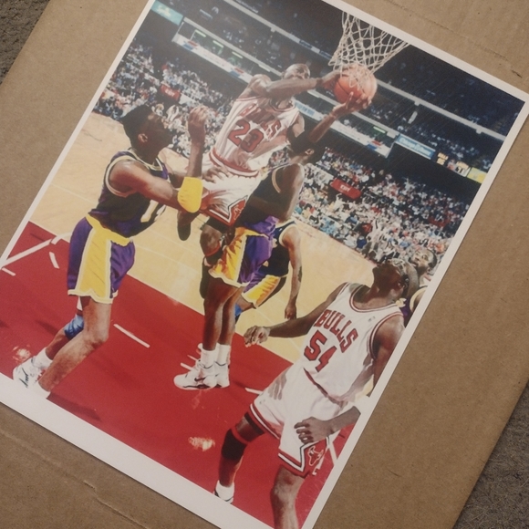 NEW MICHAEL AIR💨JORDAN 8.5x11 BULLS NBA OLD SCHOOL 1991 GLOSSY REPRINT POSTER - Picture 4 of 6